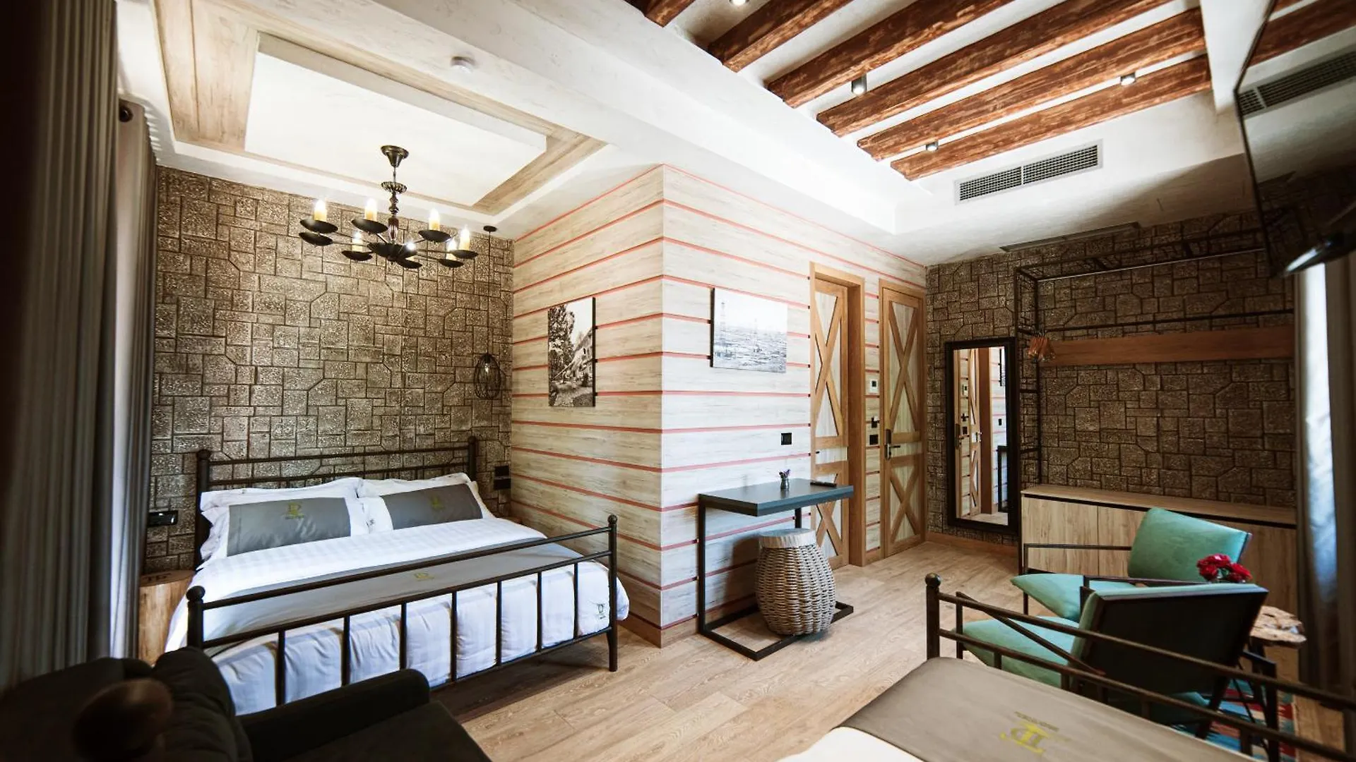 *****  Hotel Taverna Devolli Kucove Albania