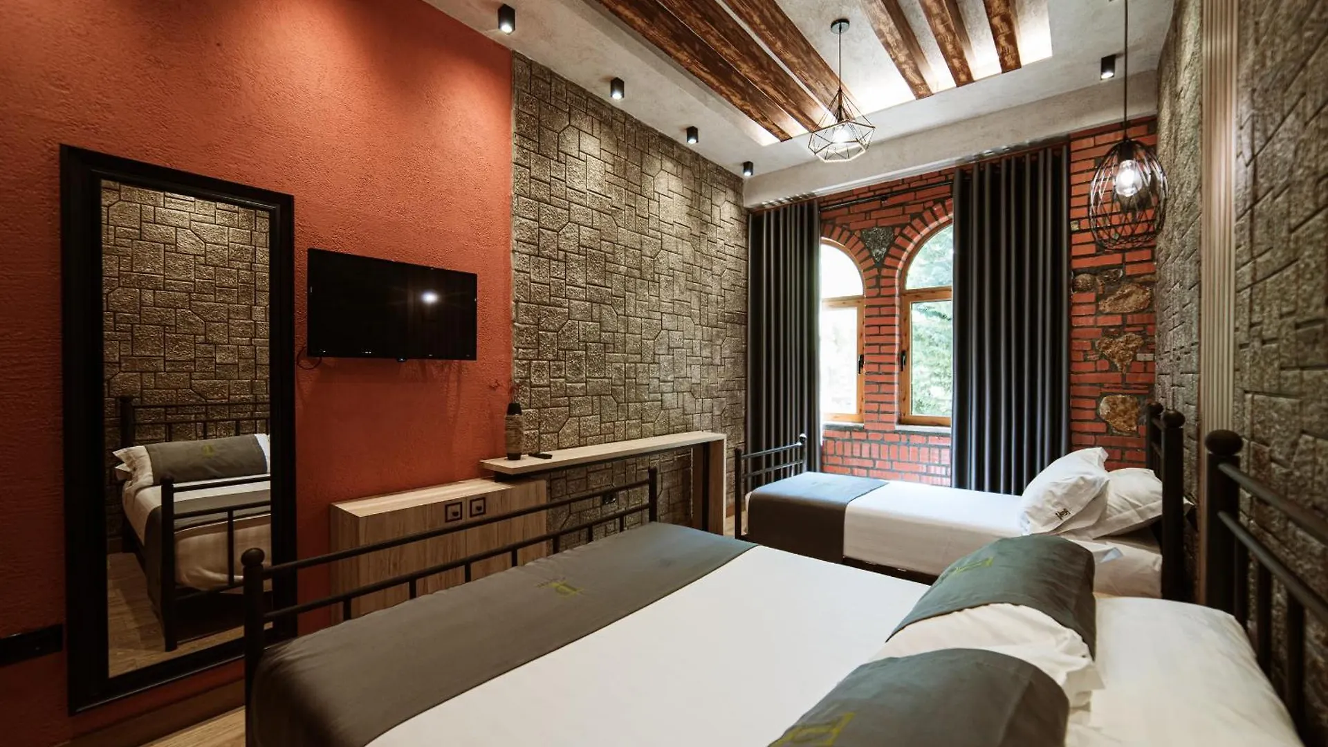 Hotel Taverna Devolli Kucove