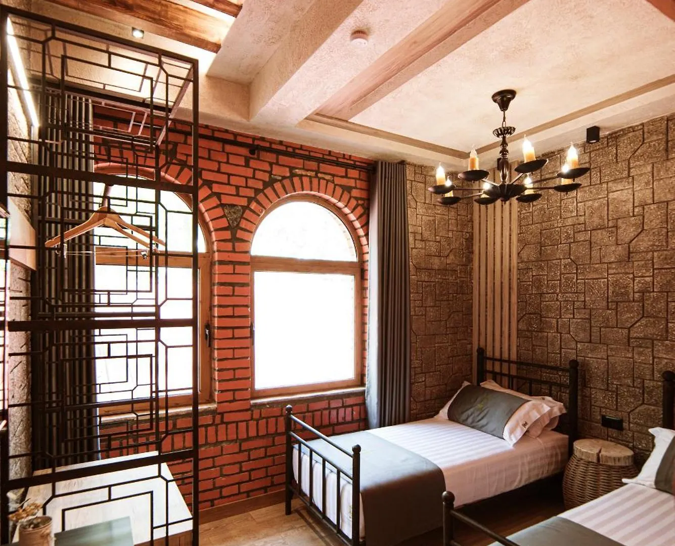 Hotel Taverna Devolli Kucove