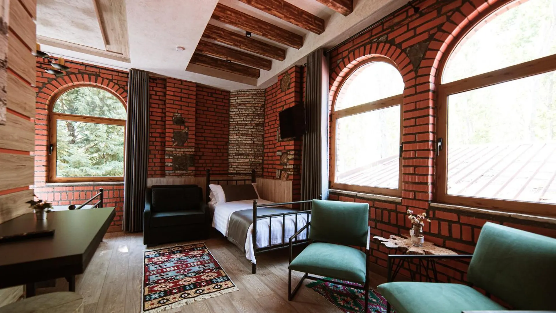 *****  Hotel Taverna Devolli Kucove Albania